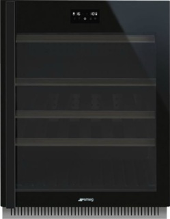 Стекло с защитой от ультрафиолета в черных винных холодильниках Smeg