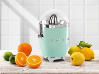 Соковыжималки Smeg – прессовые, шнековые, центробежные модели