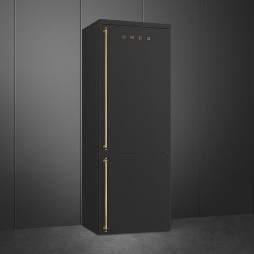 Холодильник Smeg FA8005RAO5