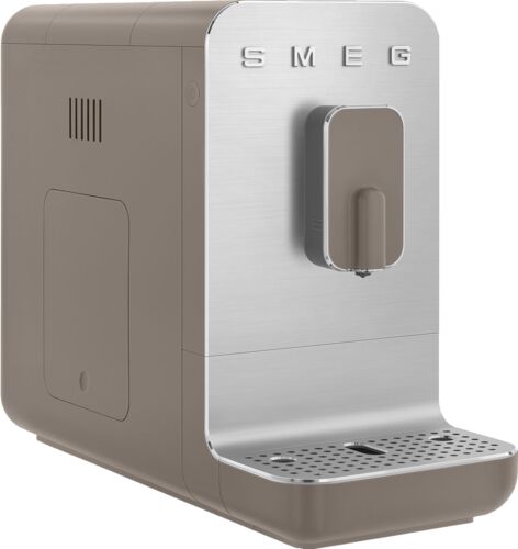 Кофемашина Smeg BCC01TPMEU