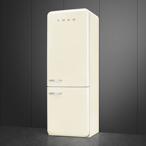 Холодильник Smeg FAB38RCR5