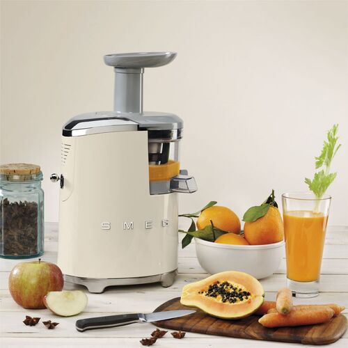 Соковыжималка Smeg SJF01CREU