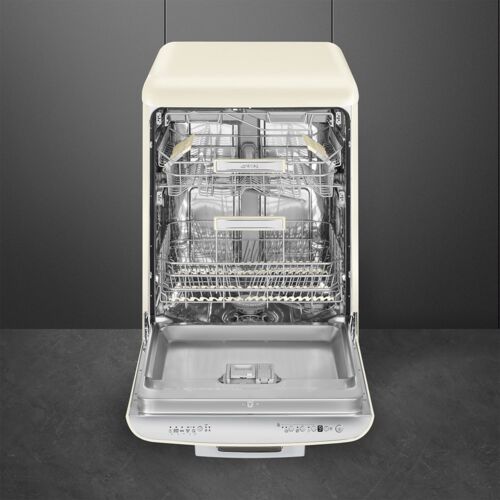 Посудомоечная машина Smeg LVFABCR3
