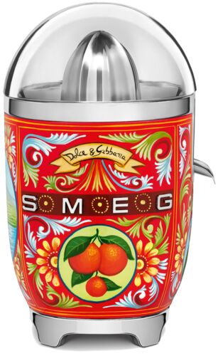 Соковыжималка Smeg CJF01DGEU